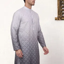 Jompers Ethnic Motifs Printed Mandarin Collar Sequinned Cotton Straight Kurta image 4
