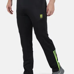 rock.it Men Black Solid Track Pants image 3