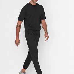 Trendyol Men Mid Rise Jogger image 3