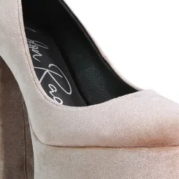 London Rag Beige Velvet Party Block Pumps image 3