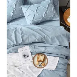 the white moss Marquis Pleat Pinch luxurious AC Single Comforter with One Pillow Cover image 2