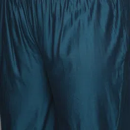 Sztori Plus Size Ethnic Motifs Yoke Design Chanderi Silk Kurta With Trousers & Dupatta image 3