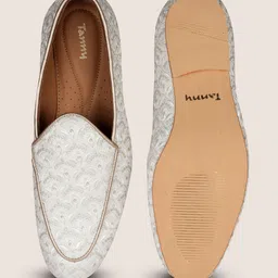 Tanny Shoes Men's Fabric Material ALL Over Embroidered Slip On Jutti Loafers For Men image 2