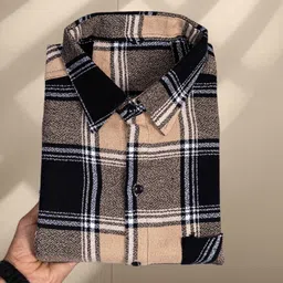 avidura Men Regular Fit Checkered Spread Collar Casual Shirt image 2