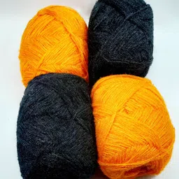 stationary villa 3 PLY _KNITTING _WOOL_YARN_ BLACK_YELLOW_SET OF 4-picture-17