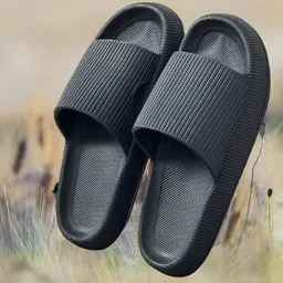 dee rook Men Slippers image 3