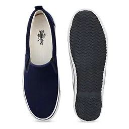 Roadster Men Blue Solid Casual Textile Slip-on Sneaker image 5