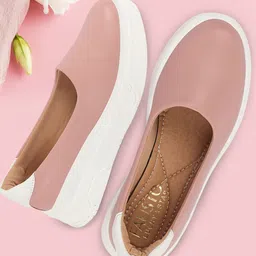 FAUSTO Women Heeled Lightweight Slip-On Sneakers-image-38