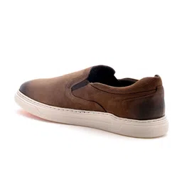 Ruosh Men Comfort Insole Round Toe Contrast Sole Leather Slip-On Sneakers image 4