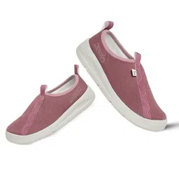 plaeto Textured Comfort Insole Lightweight Slip-On Sneakers image 3