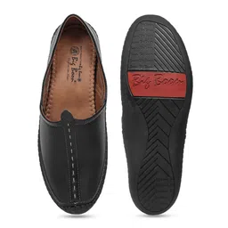 Big Boon Men Textured Lightweight Mojaris image 2