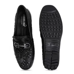 Cobblerz Men Printed Leather Slip-On Sneakers image 2