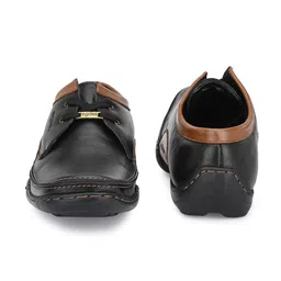 Egoss Men Round Toe Leather Lightweight Slip-On Sneakers image 3