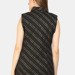 KALINI Bandhani Printed Longline Puffer Jacket image 4