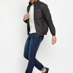 Camey Men Black Geometric Lightweight Bomber Jacket image 3