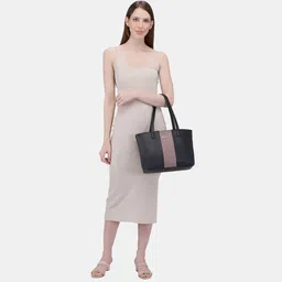 caprese Women Black Tote image 2