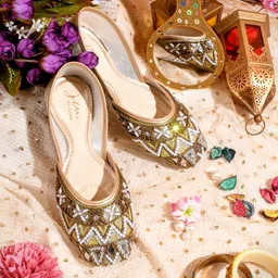 jm looks Traditional Jutti Bellies For Women image 2