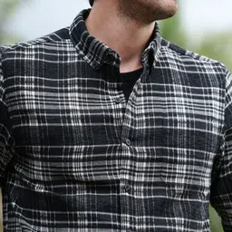 campus sutra Men Regular Fit Checkered Spread Collar Casual Shirt image 5
