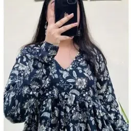 indovastra Casual Regular Sleeves Floral Print Women Black Top image 3