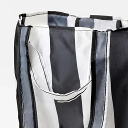 ikea SKYNKE Carrier bag, stripe/black white 45x36 cm (17 ¾x14 ¼) Black Grocery Bag image 2