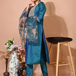 ayukta international Women Art Silk Kurti Pant Dupatta Set image 4