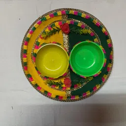 lakhdatar Traditional Haldi–Mehndi Decorative Thali with Dual Bowls & Floral Design Steel Decorative Platter image 4