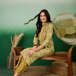 sangria Women Pure Cotton Kurta Pant Dupatta Set image 5