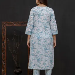 divastri Women Pure Cotton Kurta Pant Dupatta Set image 2