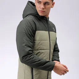 the indian garage co. Men Colorblock Padded Jacket image 3