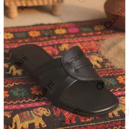 quikni Women Flats Sandal image 1