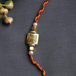 Aapno Rajasthan Red & Gold-Toned Square Spiral Rakhi-picture-56