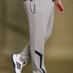 austivo Men Solid Grey Track Pants image 3