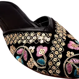 trendy feet Jutis For Women image 2