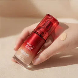 red4 Mattte mousse foundation is a smart hydrating foundation pack of 1 Foundation-picture-21