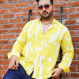 instafab plus Men Regular Fit Graphic Print Spread Collar Casual Shirt image 2