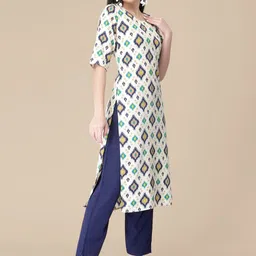 7Threads Women Ethnic Motifs Printed Regular Kurta with Trousers image 5