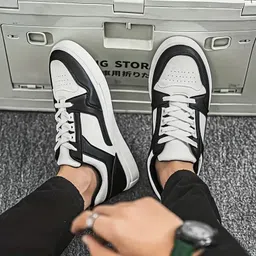 lejano Sneakers For Men image 4