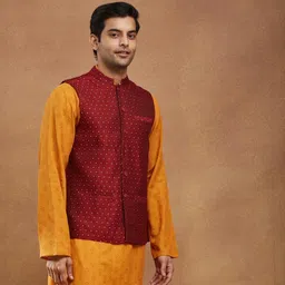 fabindia Woven Men Waistcoat image 3