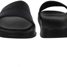 hummel Men Slides image 3