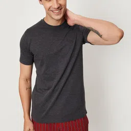 max Men Solid Round Neck Polycotton Grey T-Shirt image 3