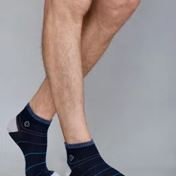 Dollar Socks Men Pack Of 3 Striped Ankle-Length Socks image 4