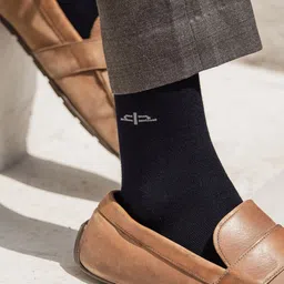 HEELIUM Odour-Free Breathable Bamboo Crew Length Formal Socks image 4