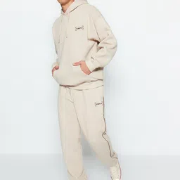 Trendyol Men Mid-Rise Tracksuits image 4