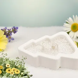 flipkart smartbuy Festive Tree Mold Soy Wax Candle with Handcrafted Spiral Wick Design Home Accent Candle image 5