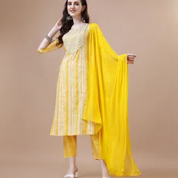 berrylicious Women Viscose Rayon Kurta Pant Dupatta Set-picture-10