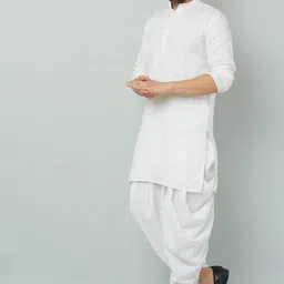 tsarina Men Cotton Blend Kurta Dhoti Pant Set image 4