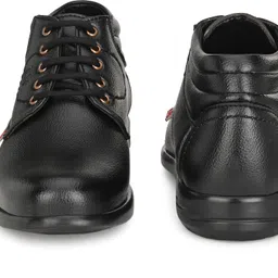 you like v01 Boots For Men image 3