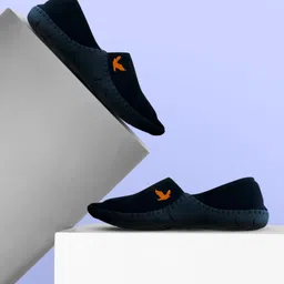 WEAPON SLIP ON Casuals For Men image 3