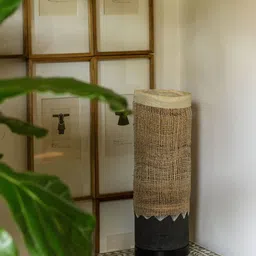 oorjaa Noble Table Lamp image 2