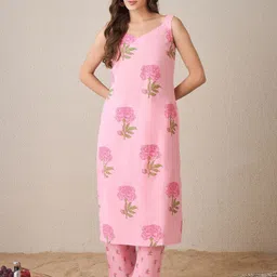 indo era Women Pure Cotton Kurta Pant Set-picture-16